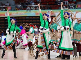 阿门：火箭擅长投三分的球员获得了很多优质机会，但就是不中