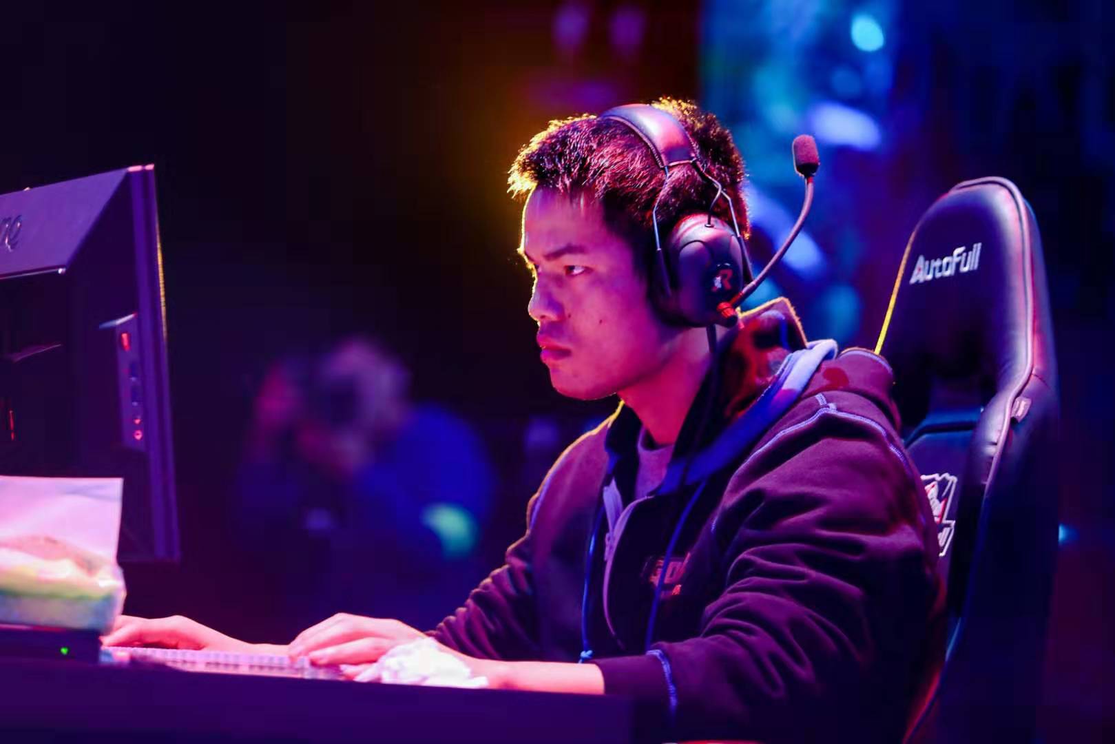 论续约细节 论续约细节